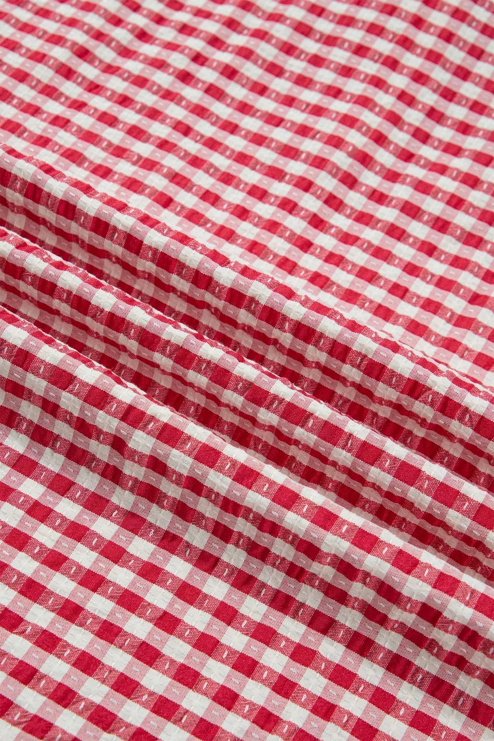 Strawberry gingham checkered maternity overshirt in textured polyester
