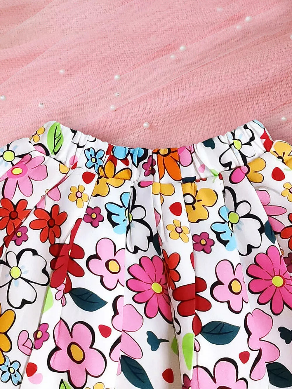 Baby skirt with bright floral print and elastic waistband