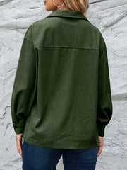 Corduroy Button-down Shirt With Chest Pockets in Moss, fit detail