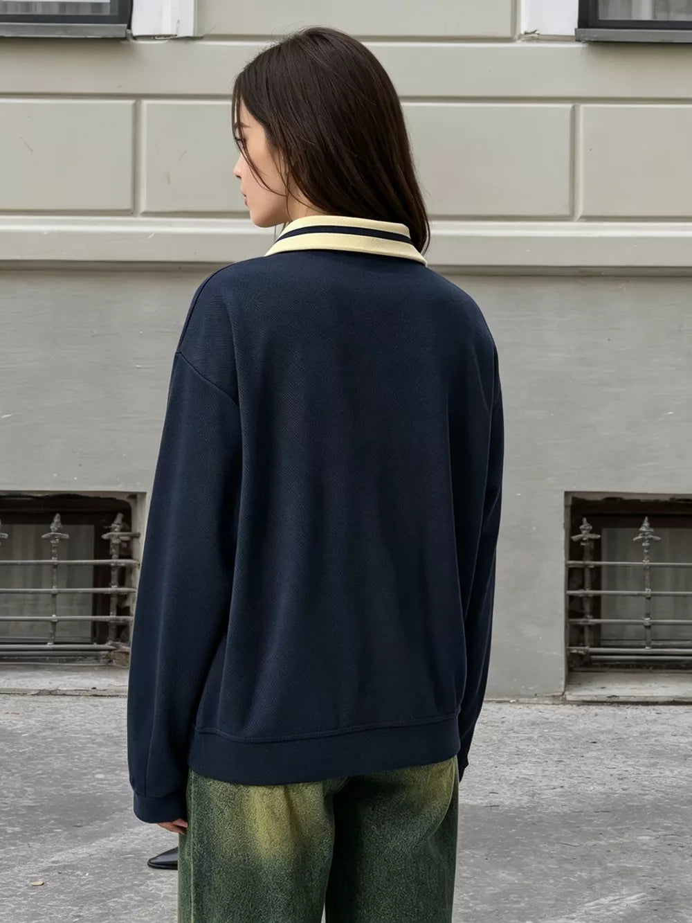 Striped Collar Letter Graphic Sweatshirt, model styling view