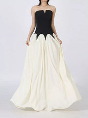 Elegant Two-tone Maxi Dress With Scalloped Waistline