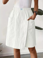 Elastic Waist Wrap Skort in Light Gray, fit detail