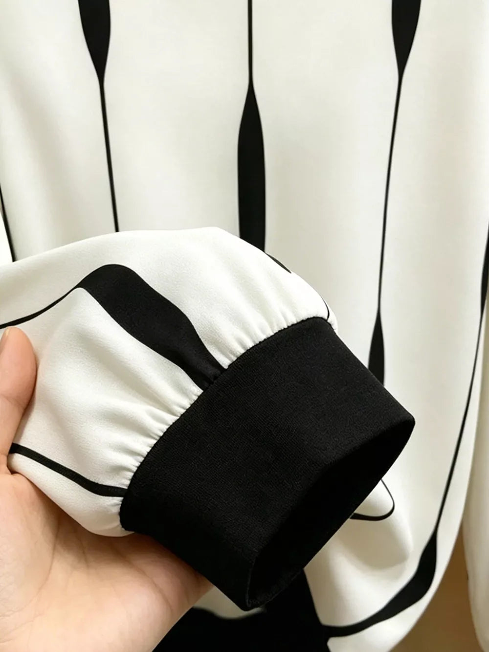 Contrast Vertical Stripe Long Sleeve Blouse in White, model styling view