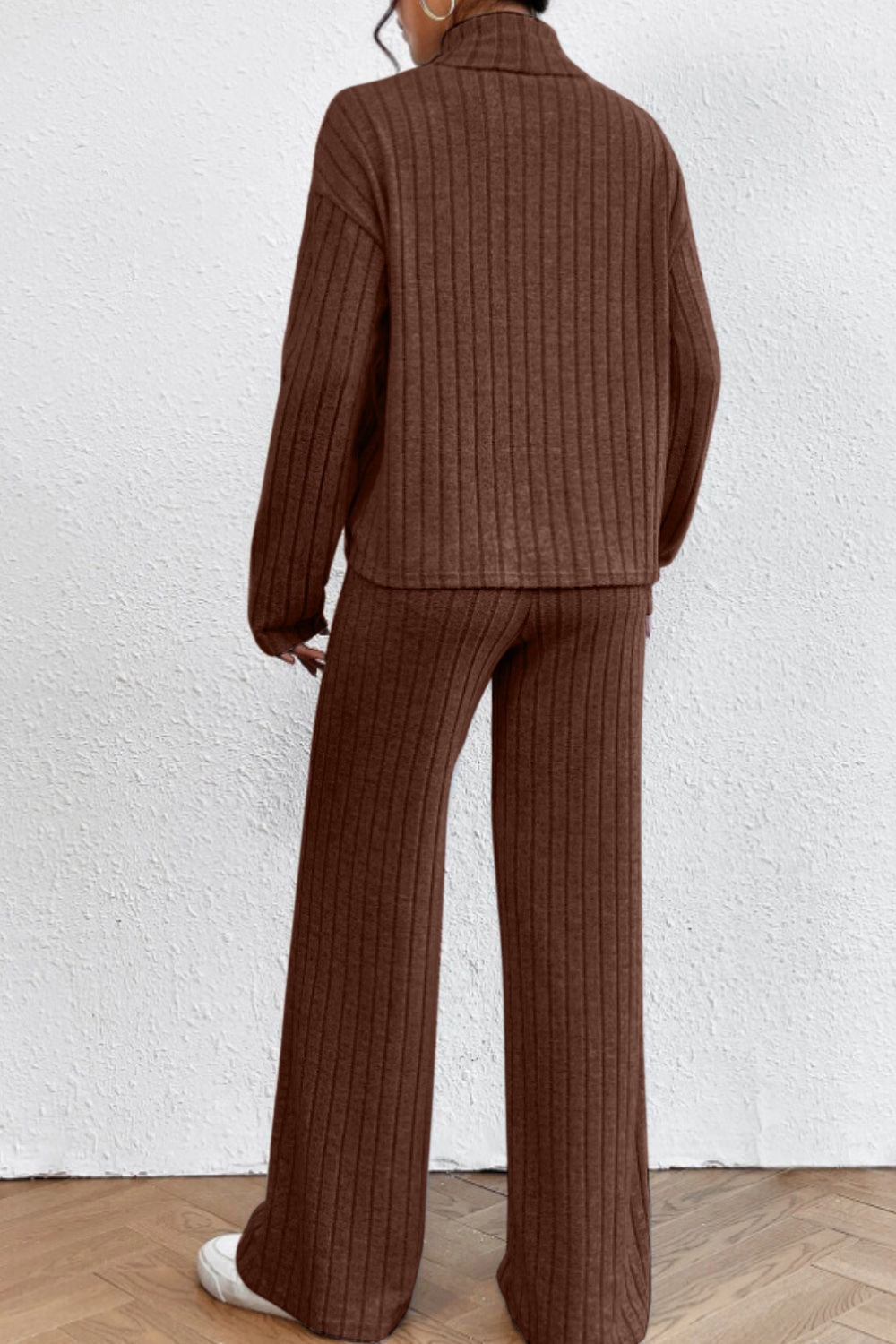 Ribbed knit turtleneck lounge set in chocolate brown, featuring long sleeves and wide-leg pants.