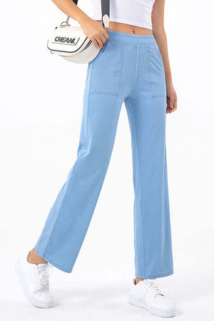 Light denim jeans with utility pockets and straight leg fit
