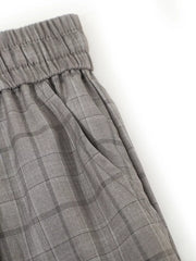 Men's Plaid Wide-leg Pants in Gray, fit detail