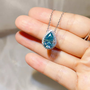 5 Carat Sterling Silver Teardrop Moissanite Necklace, close-up detail