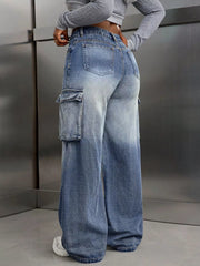 Vintage wide-leg cargo jeans in light wash denim with cargo pockets and a relaxed fit.