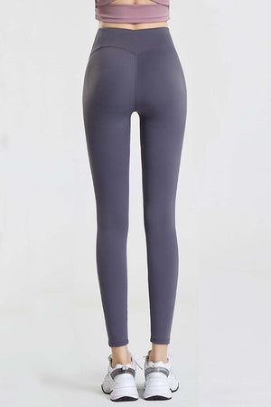 Angel Band Active Leggings in Mauve feature a V-shaped back seam for a flattering fit.