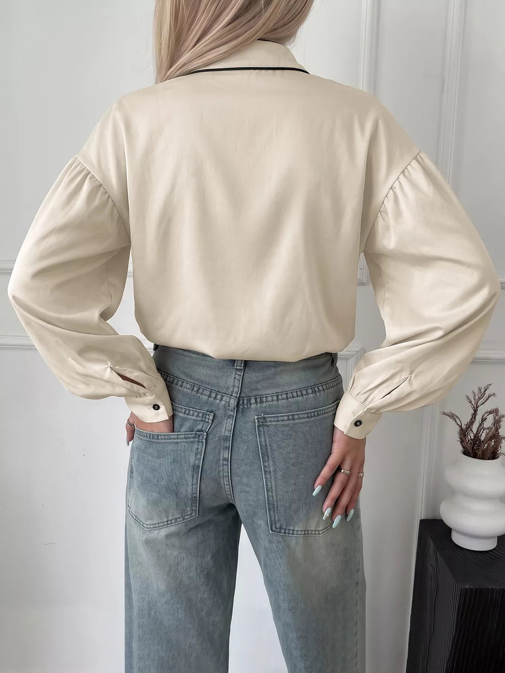 Contrast Trim Long Sleeve Shirt in Beige, fabric detail