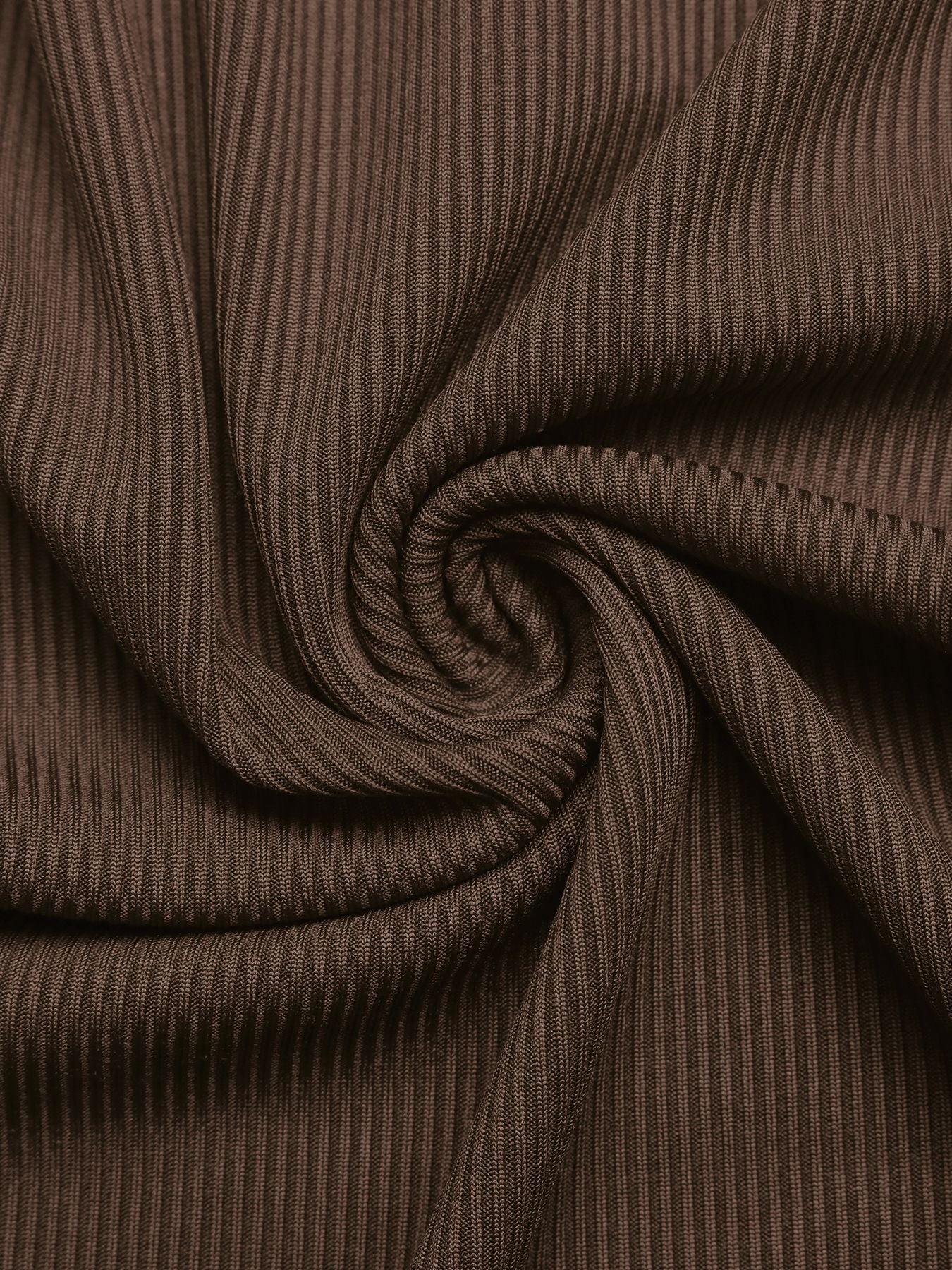 Brown ribbed knit fabric detail