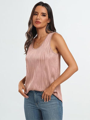 Textured wave tank top in dusty pink with a scoop neck and sleeveless design.