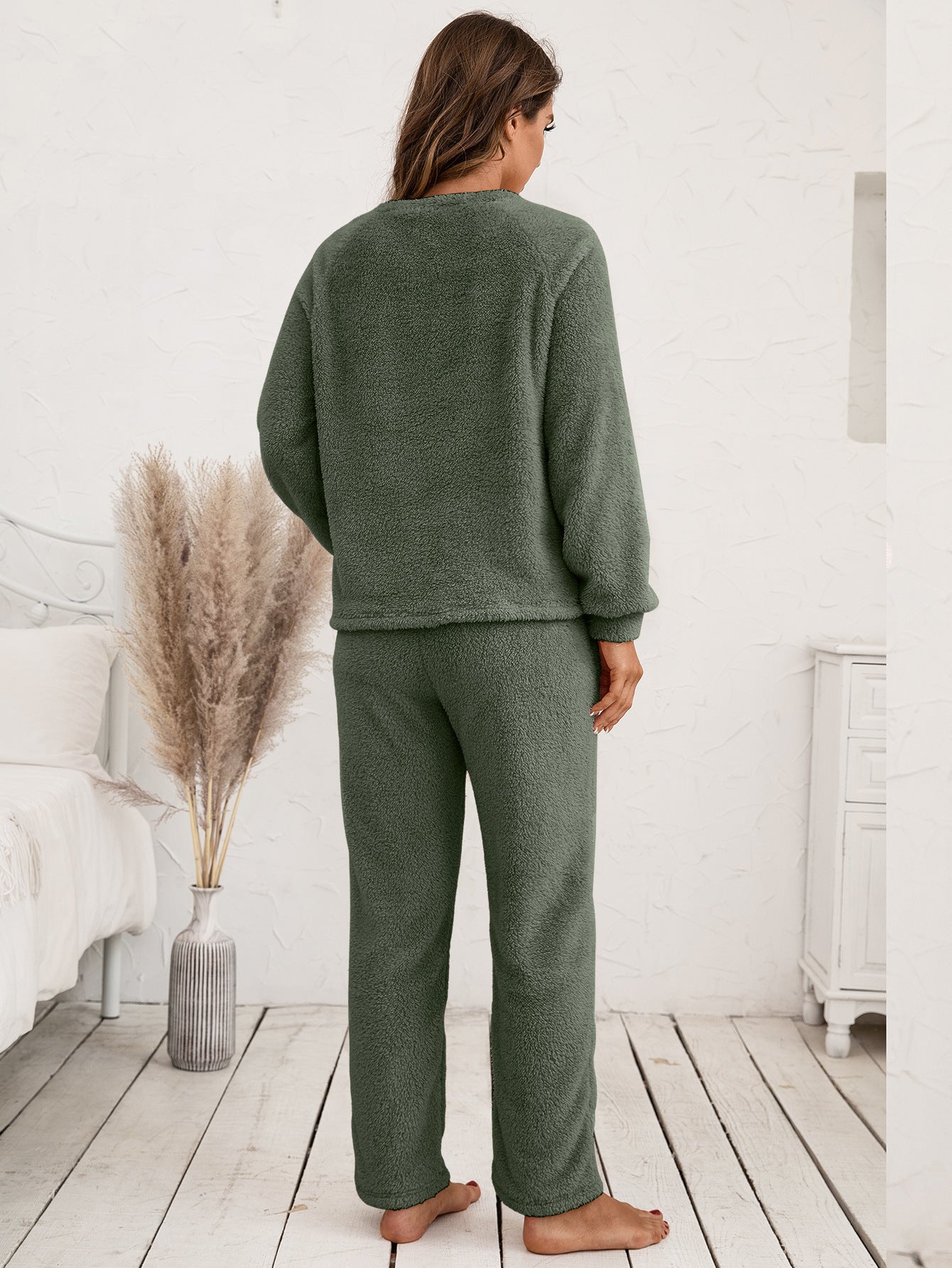 Plush raglan sleeve lounge set in Matcha Green, featuring a crewneck sweatshirt and relaxed-fit pants.