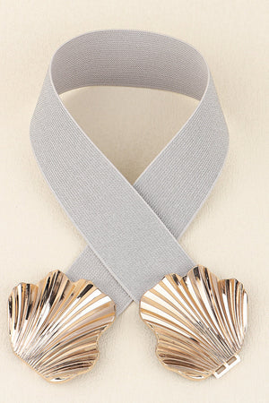 Silver elastic belt with gold shell buckle detail