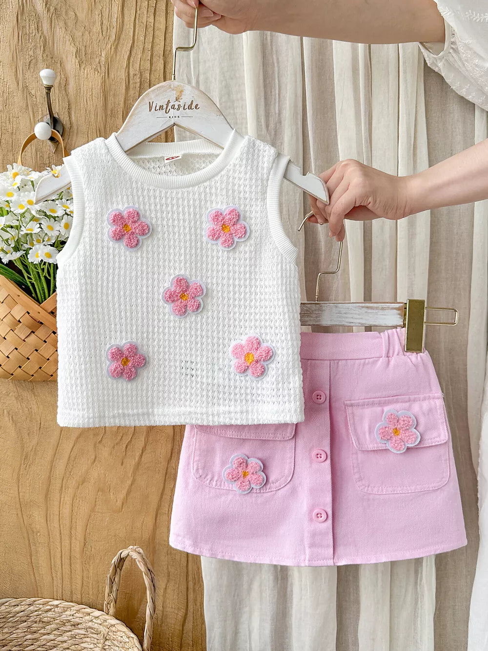 Children's Flower Sleeveless Top And Skirt Set, side view