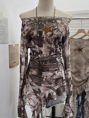 Asymmetrical ruffle hem t-shirt in brown graphic print with ruched sides and a star detail.