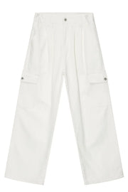 White 100% cotton pleated cargo pants with wide leg cut and button flap pockets.