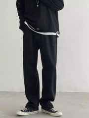 Men's Loose Fit Jeans in Black, front view