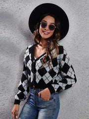 Cropped argyle cardigan in black and white with button front and V-neck