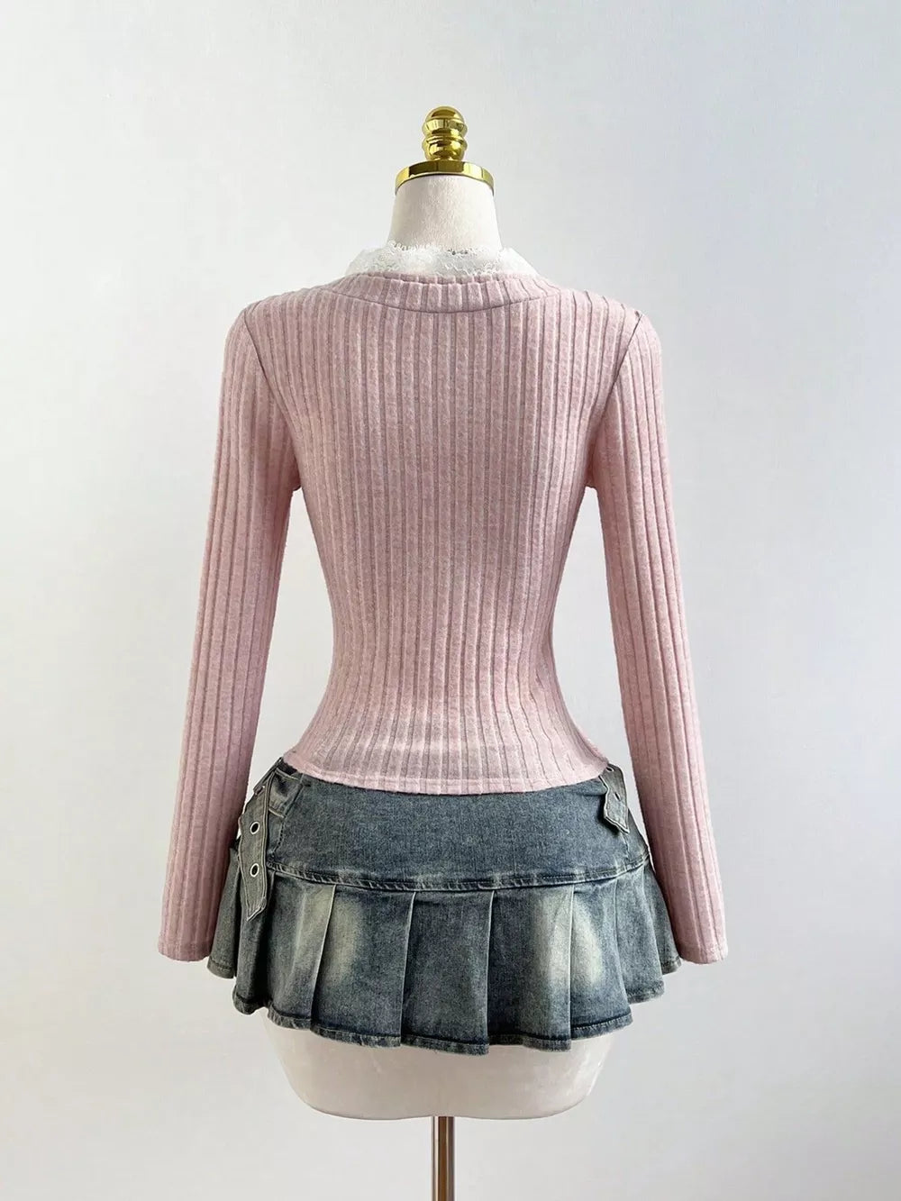 V-neck Lace Trim Ribbed Knit T-shirt, back view