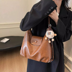 Pu Leather Medium Shoulder Bag in Brown, fabric detail