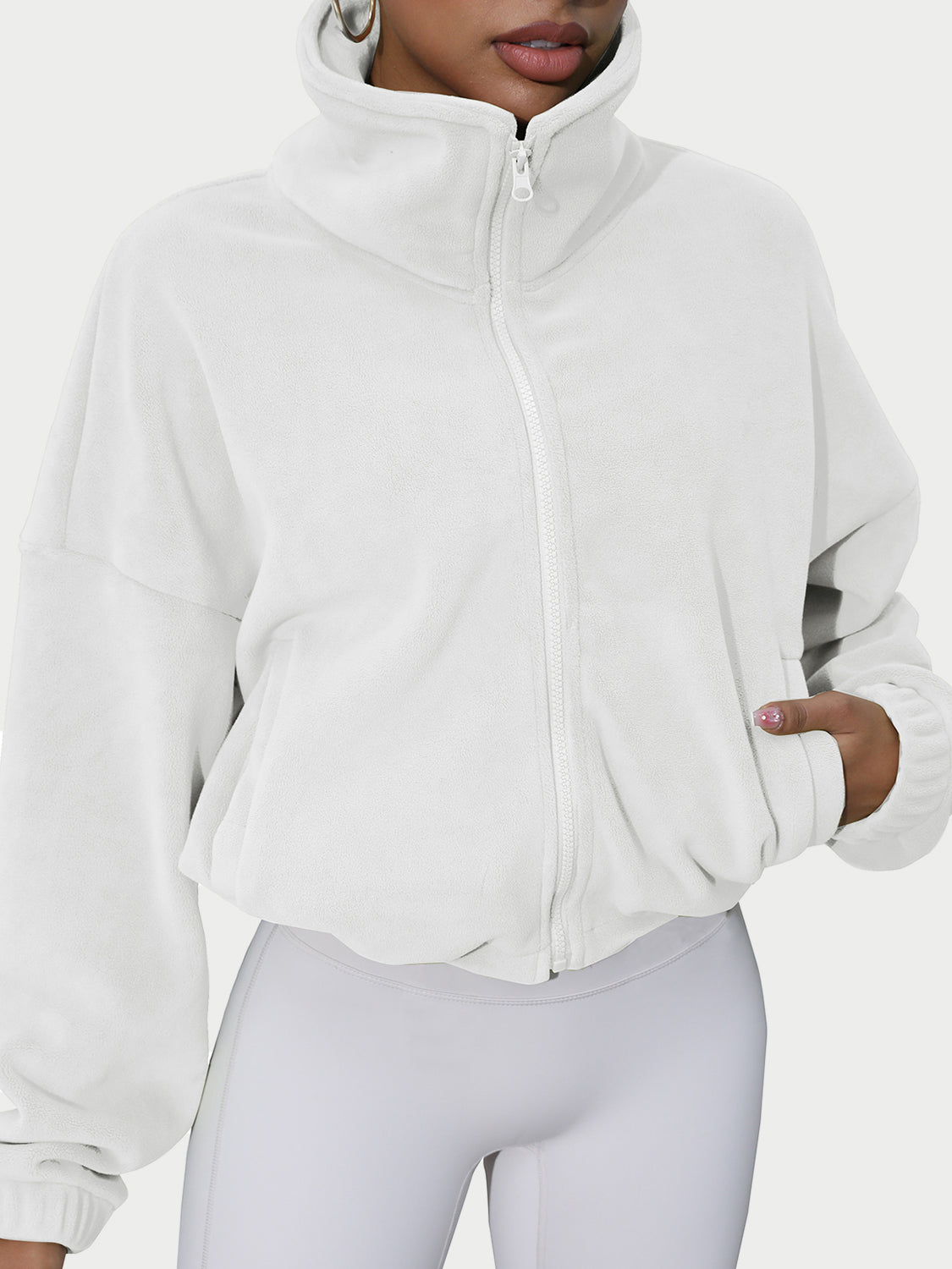 White fleece cropped funnel neck jacket with zipper and pockets