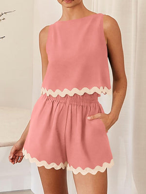 Coral scallop trim outfit set with sleeveless crop top and elastic waist shorts