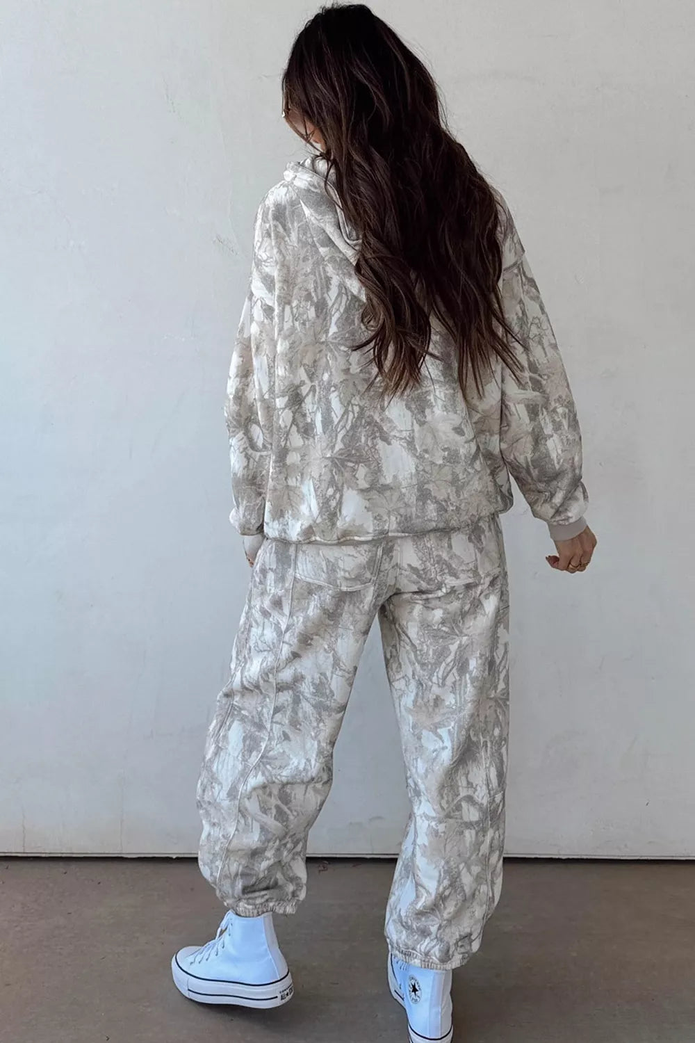 Multicolour Abstract Print Long Sleeve Pant Set in Light Gray, close-up detail