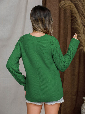 Diamond-cut raglan knit sweater in blue, acrylic.