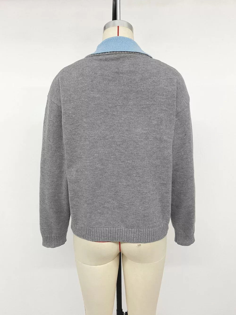 Contrast Collar Dropped Shoulder Sweater in Gray, view 12