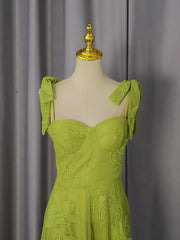 Sweetheart Neck Tie-strap Dress in White, back view
