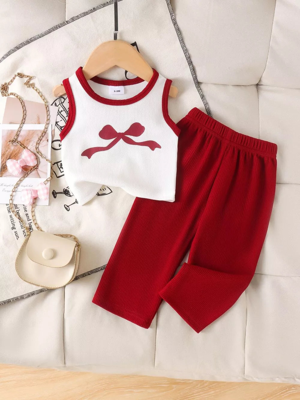 Children's Ribbed Bow Tank Top And Pants Set in 玫红色, front view