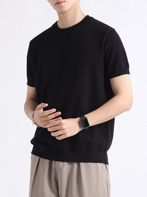 Black knitted men's t-shirt with short sleeves and crew neck.