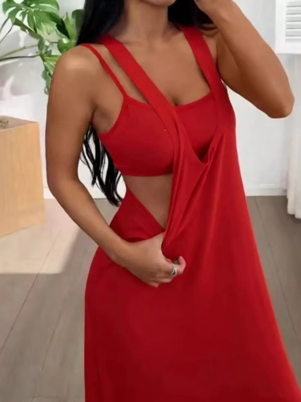 Red scoop neck cami and maxi dress duo with double spaghetti straps and side cutouts.