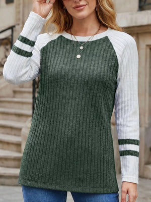 Ribbed Raglan Sleeve T-shirt in Burgundy, close-up detail