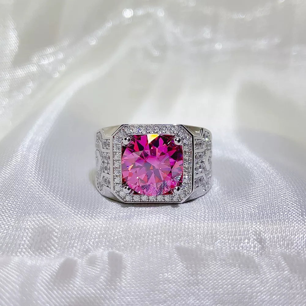 0.3 Carat Sterling Silver Geometric Solitaire Cocktail Ring, close-up detail
