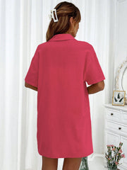 Linen resort shirt in Deep Rose, short sleeve, collared, buttoned, relaxed fit.