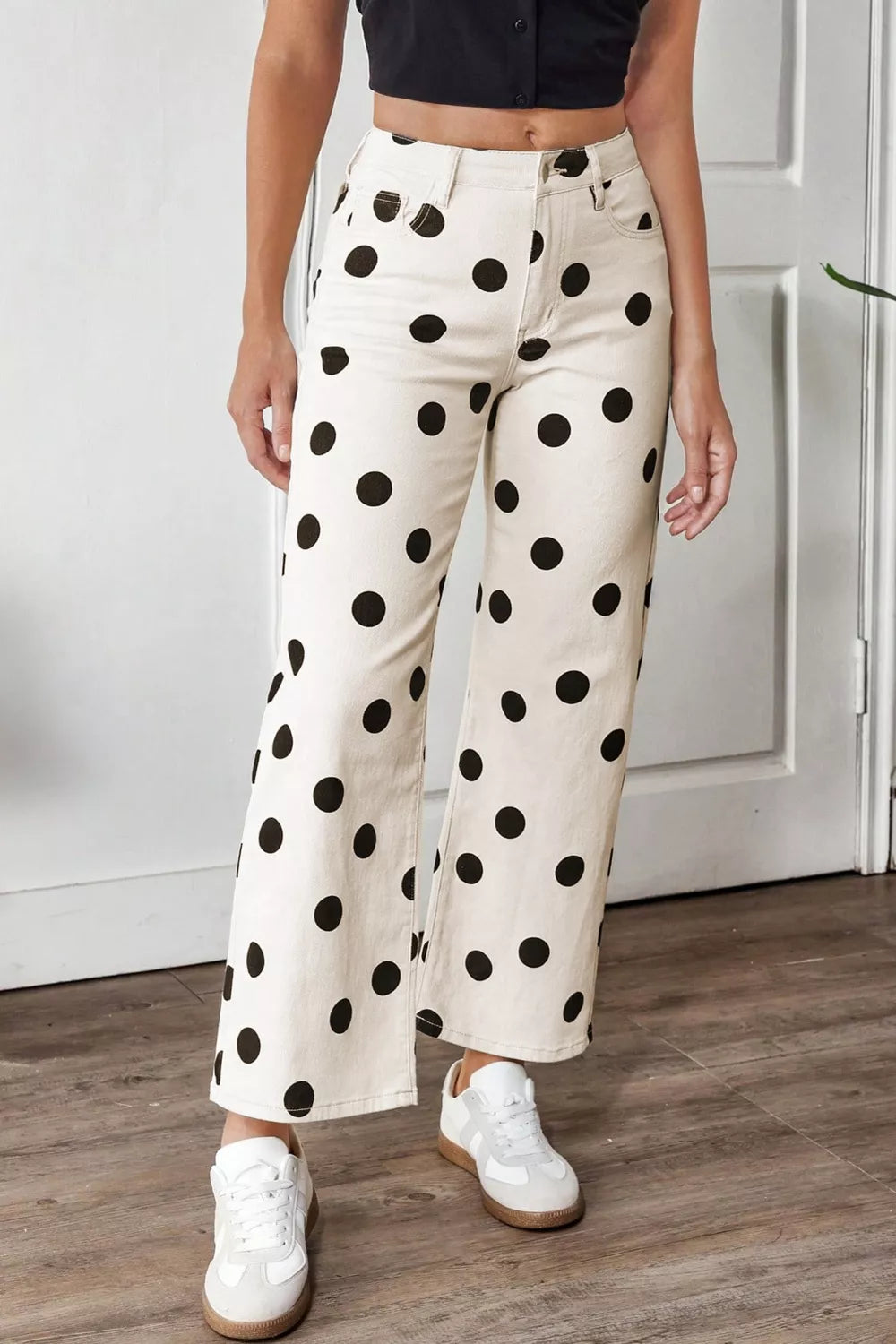 Cream cotton maternity jeans with black polka dots, high-rise, ankle length, wide leg