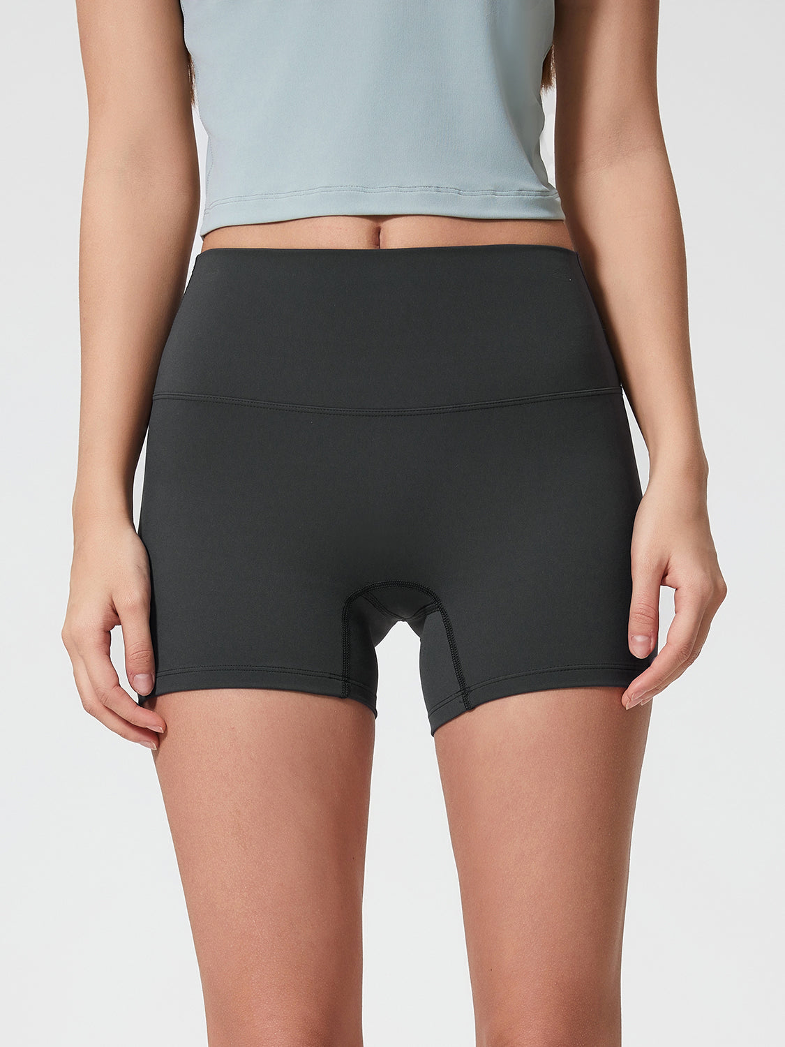 Nova Rise High-Motion Shorts in Graphite Gray with a seamless high waist and mid-thigh length.