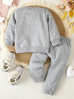 Children's Letter Round Neck Top And Pants Set in Gray, fabric detail