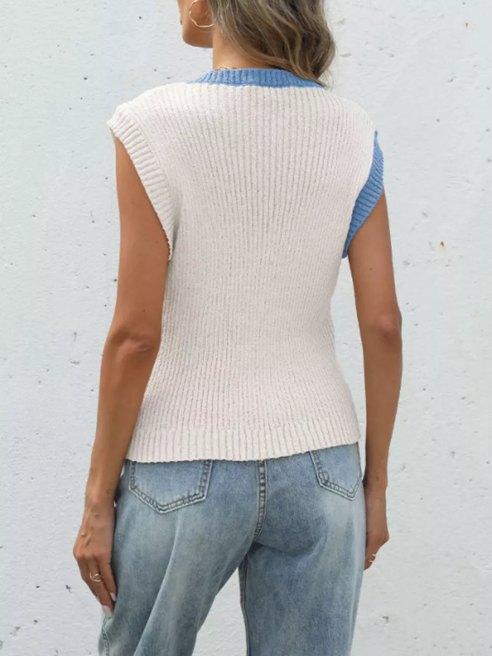 Two-tone Sleeveless Knit Cardigan in Taupe with ribbed