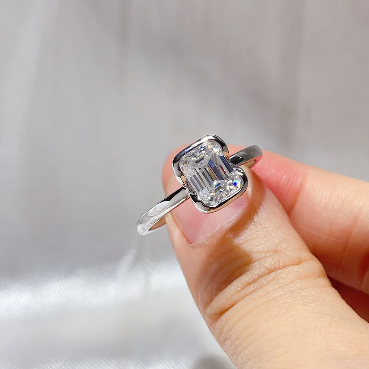 0.3 Carat Moissanite Solitaire Ring In Sterling Silver, fabric detail