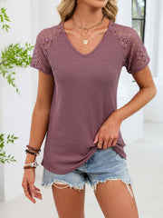 Waffle knit v-neck t-shirt in mauve with short lace sleeves.
