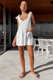White gathered waist bow-shoulder romper with pockets
