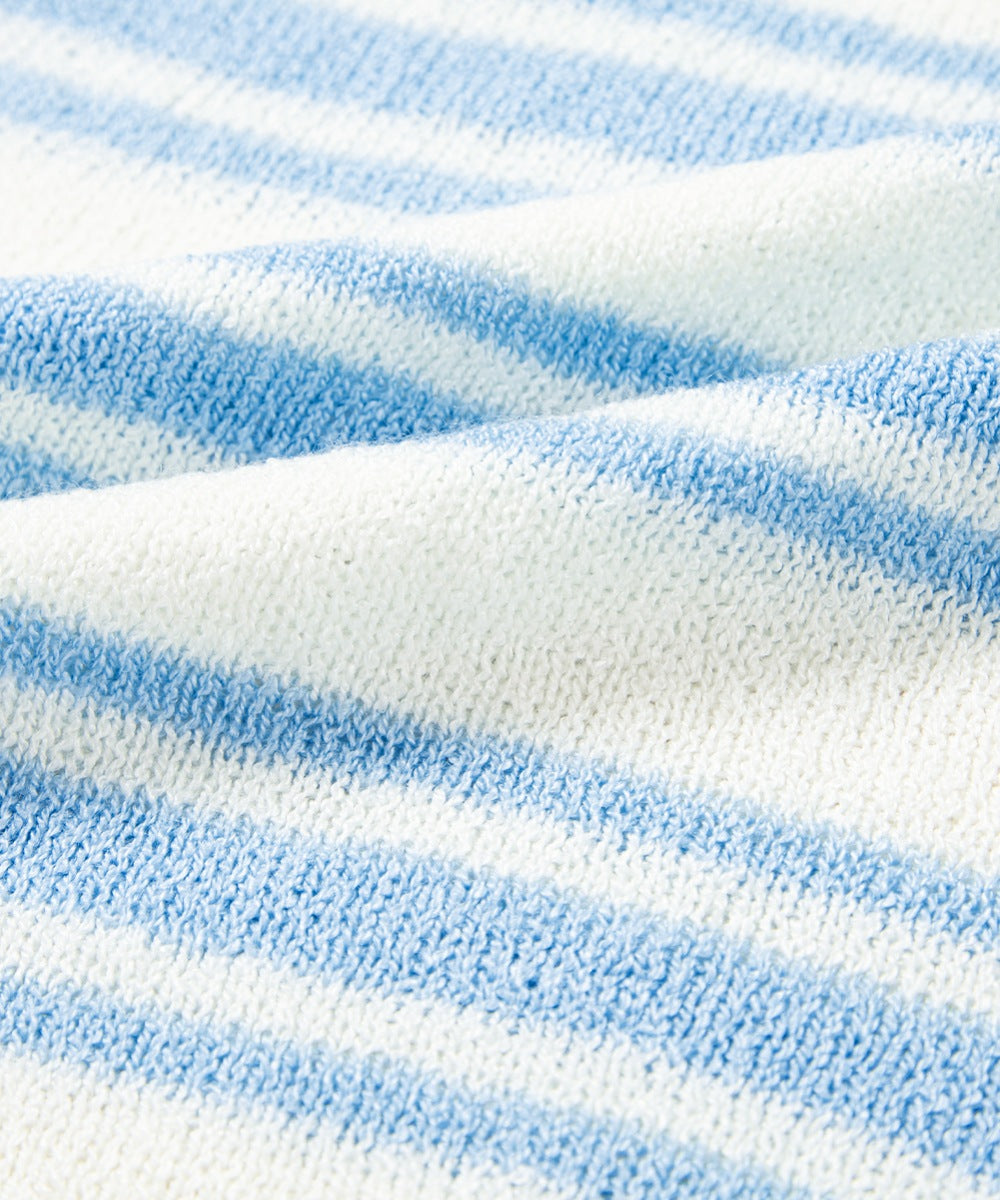 Boxy knit t-shirt with blue and white stripes, acrylic fabric detail.