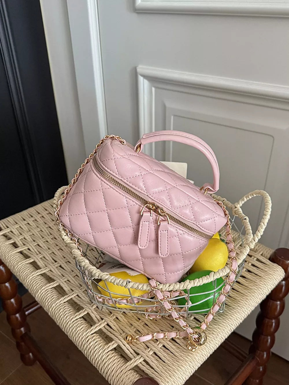 Quilted Chain Strap Crossbody Bag in Pink, fit detail
