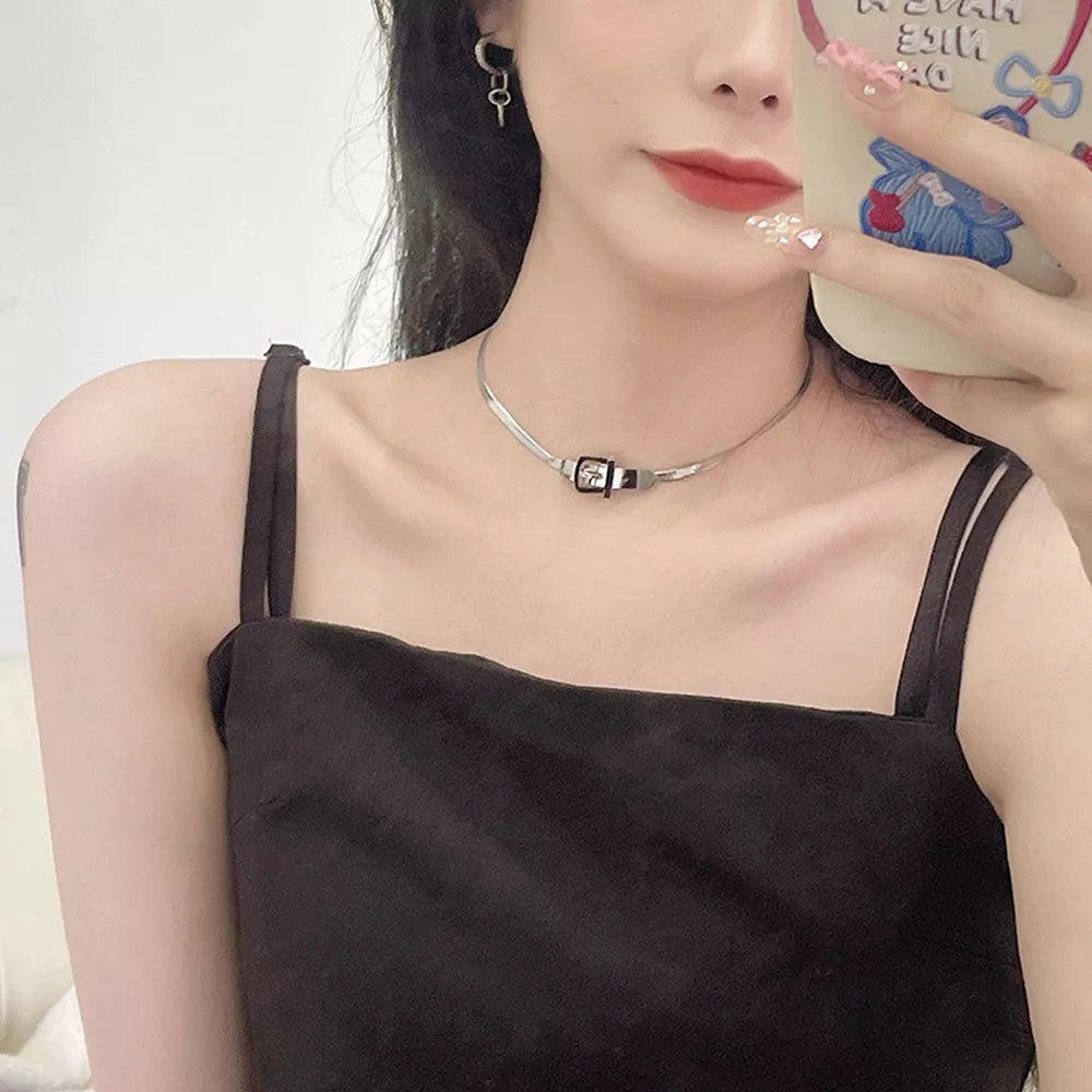 Chic Buckle Titanium Steel Silver Choker Necklace in Silver, model styling view