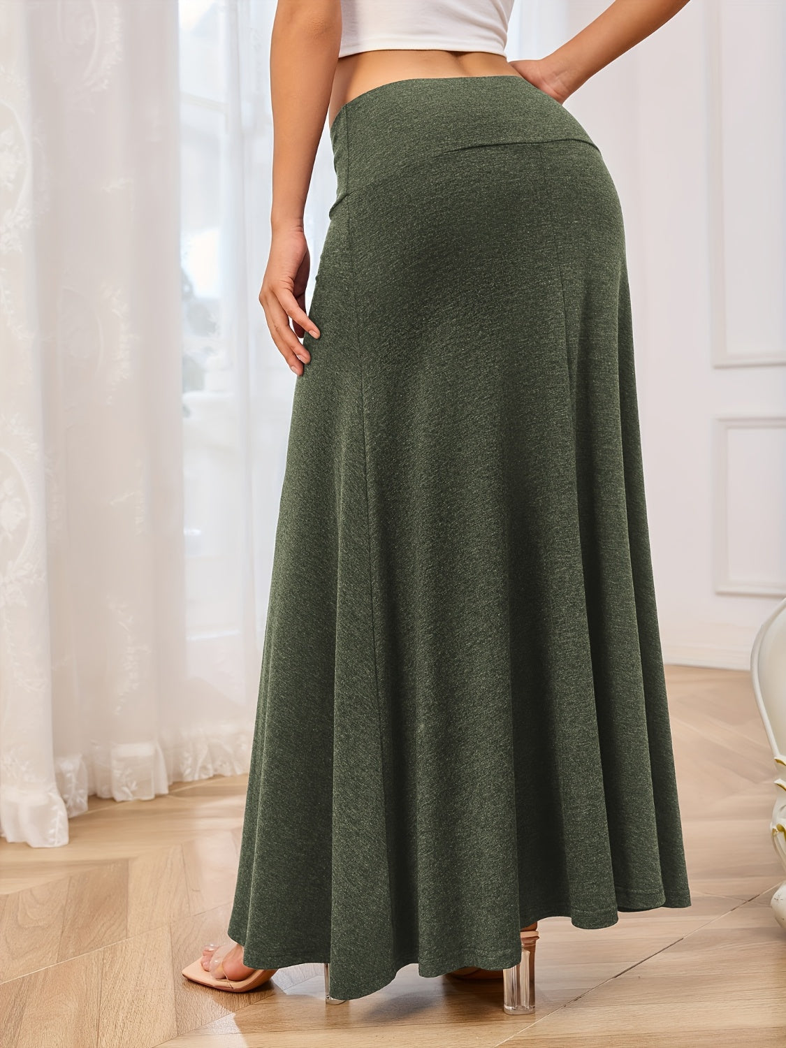 Flowing jersey maxi skirt in Army Green with a comfortable waistband.