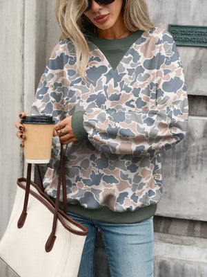 sweatshirt in Pink with contrasting trim and hip-length