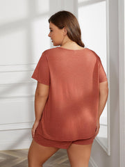Relaxed fit jersey lounge set in rust, featuring a crew neck t-shirt and shorts.
